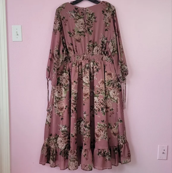 TORRID MIDI CHIFFON SURPLICE DRESS/ 2X. - Picture 6 of 13